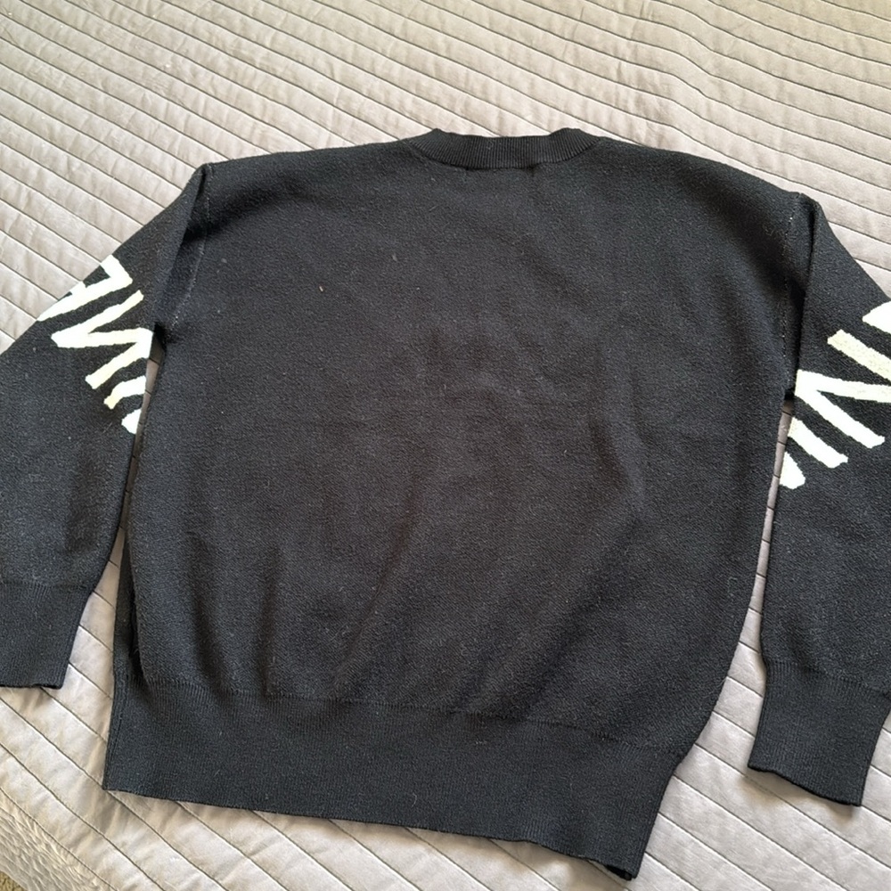 Sweater - Picture 3 of 3